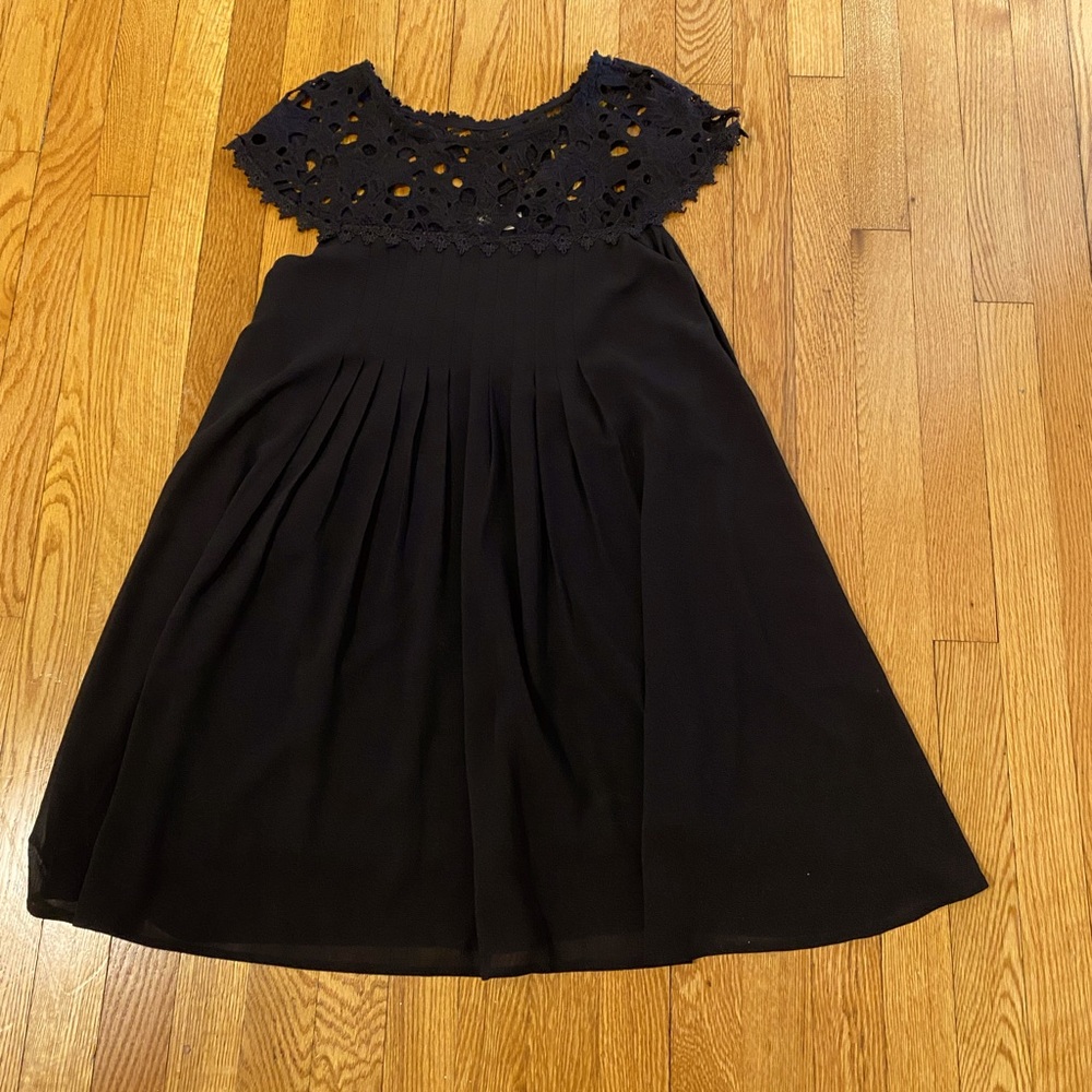 Altrd state black lace dress size M